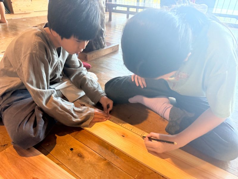 募金箱をつくる！